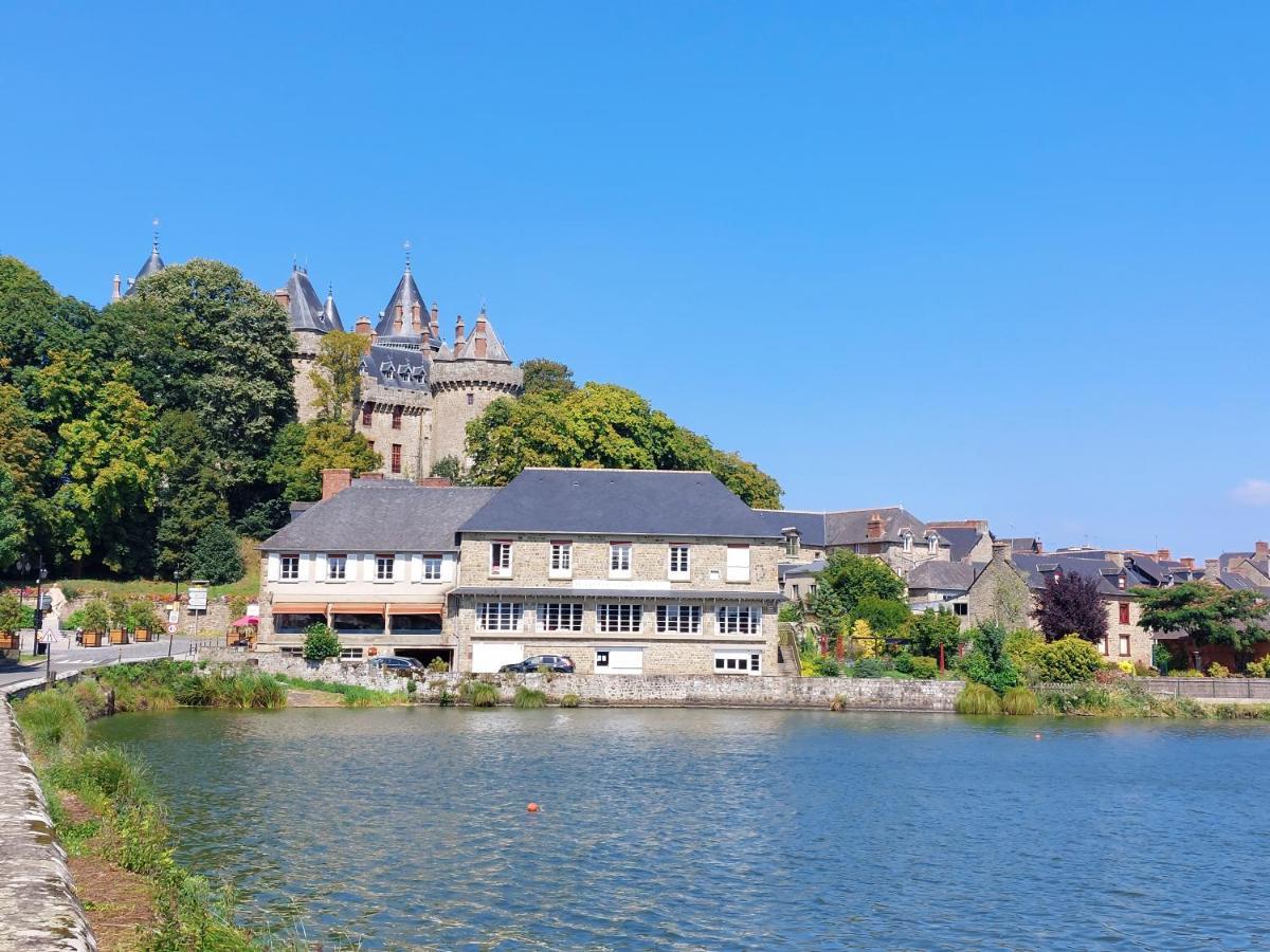Hotel Restaurant Du Lac Combourg Εξωτερικό φωτογραφία
